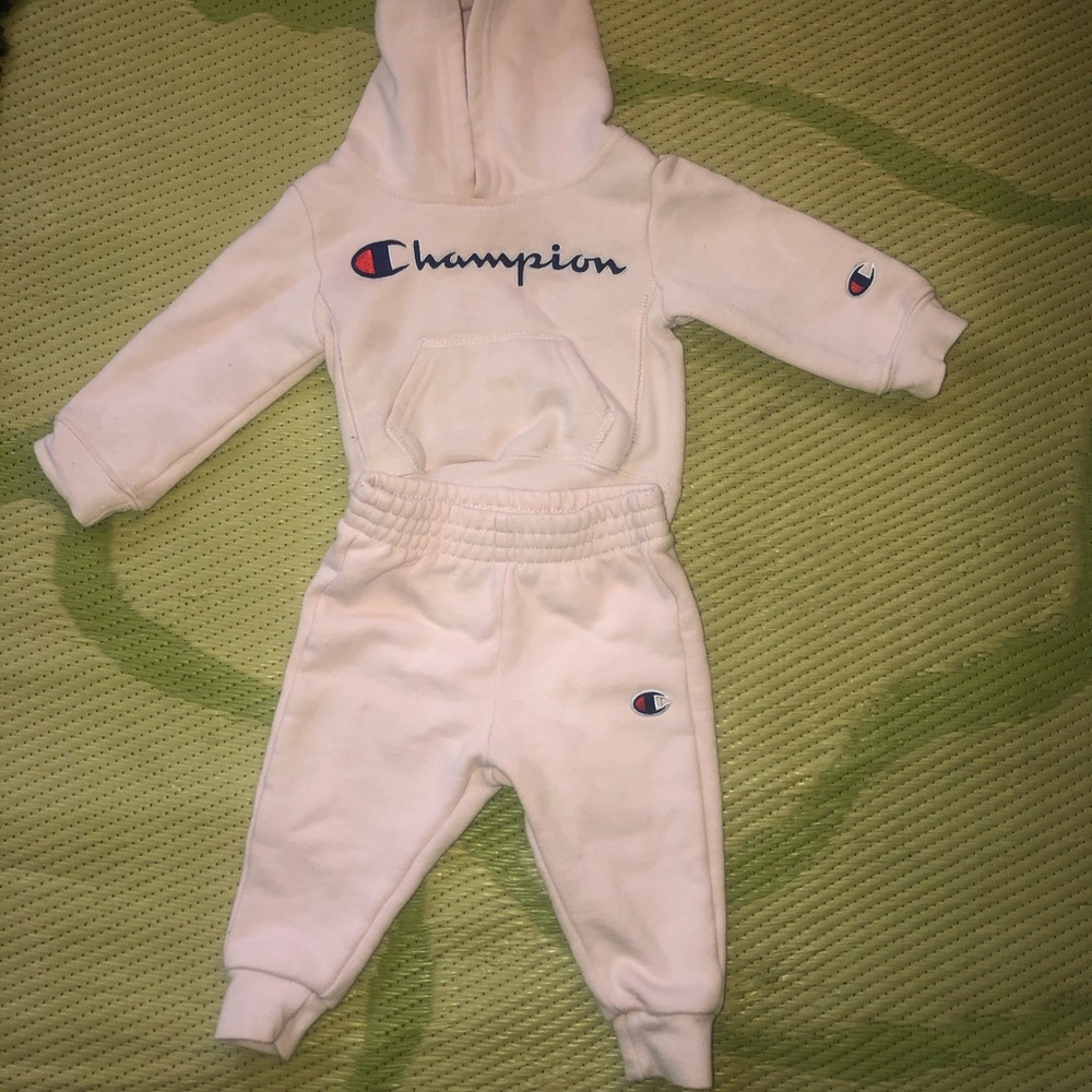 Champion Sweat Suit